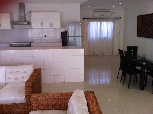 Villa moderne meublée + appartement indépendant – Koubia, Niamey